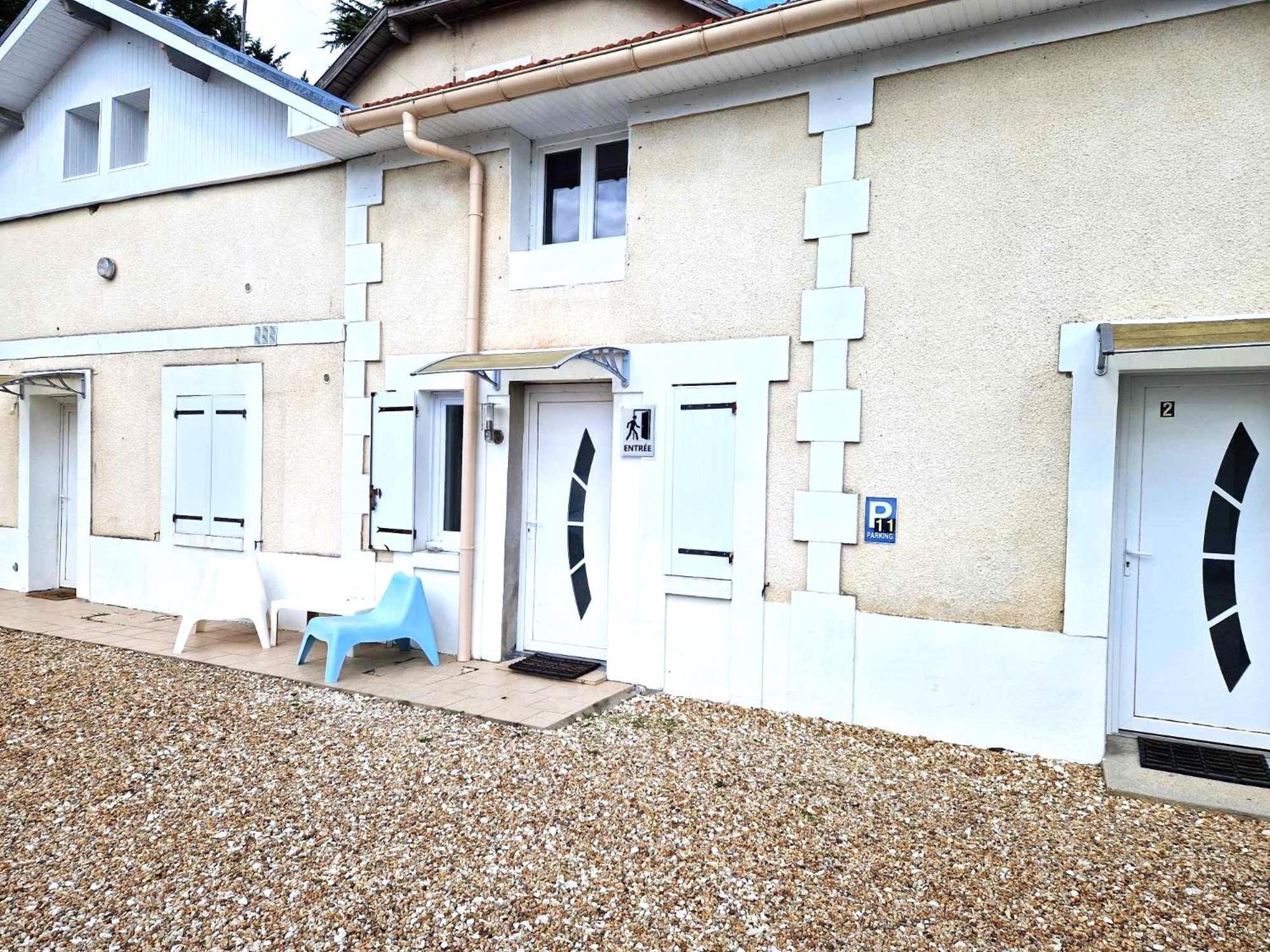 10 - Joli studio neuf avec vue sur jardin arboré, parking privatif gratuit Razac-sur-lʼIsle Extérieur photo